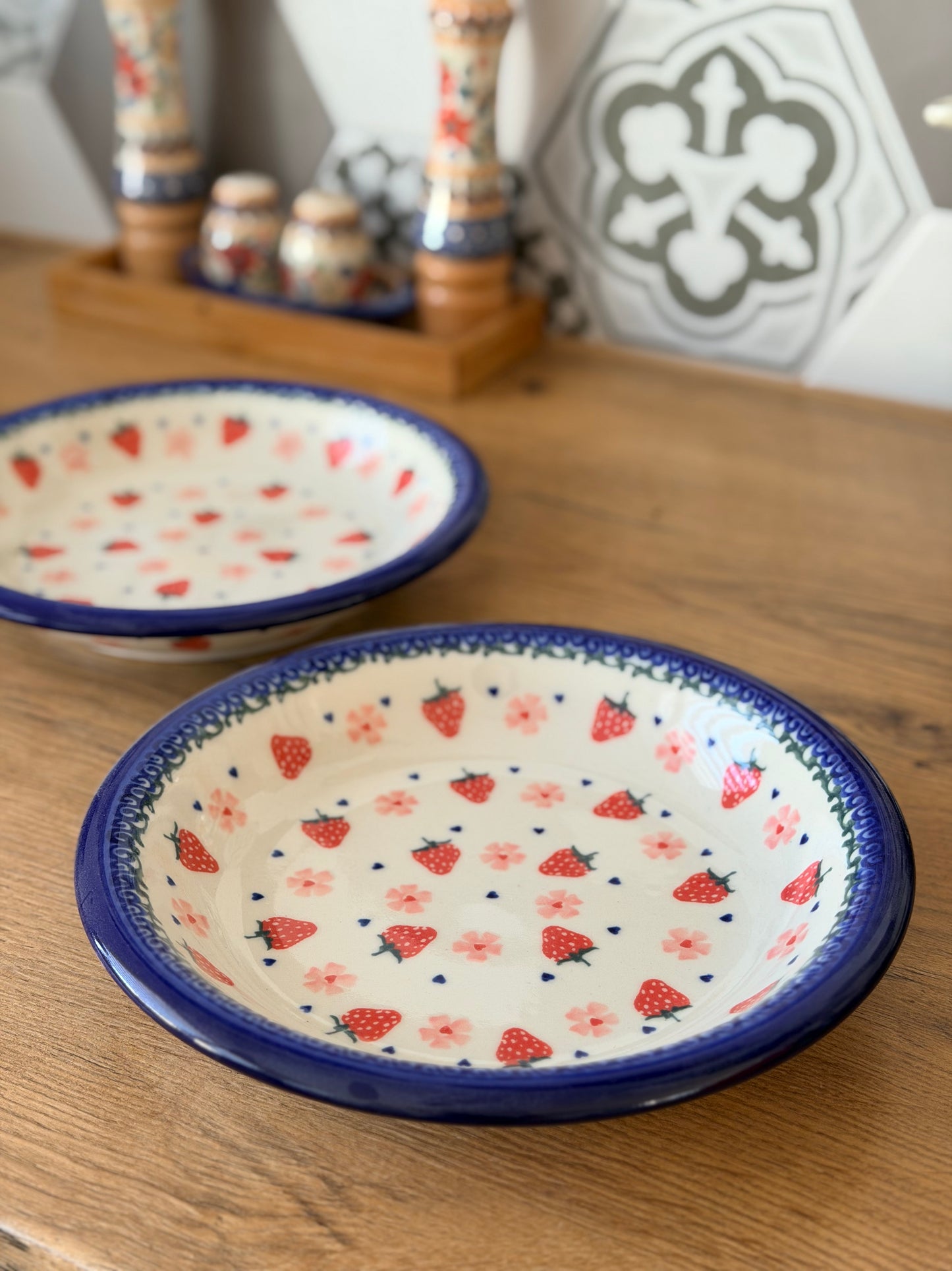 Talerz głęboki w truskawki